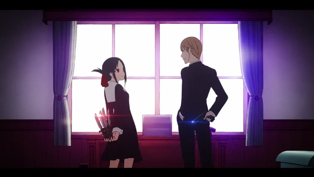 صحنه‌ای از Kaguya-sama: Love Is War که کاگویا شینومیا و میوکی شیروگانه را در اتاق شورای دانش‌آموزی، با هدایایی مخفی در پشت سر و فضایی رمانتیک و رقابتی نشان می‌دهد.